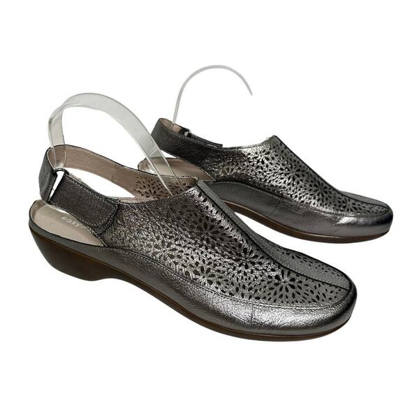 Easy Spirit 9.5 Silver Leather Closed Toe Cut out Flats Velcro Sling back Shoes - Picture 4 of 10